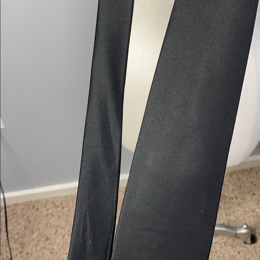 ‼️CLOSET CLOSING‼️ - Picture 2 of 4